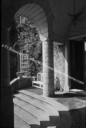 HOWTH CASTLE LUTYEN'S LOGGIA